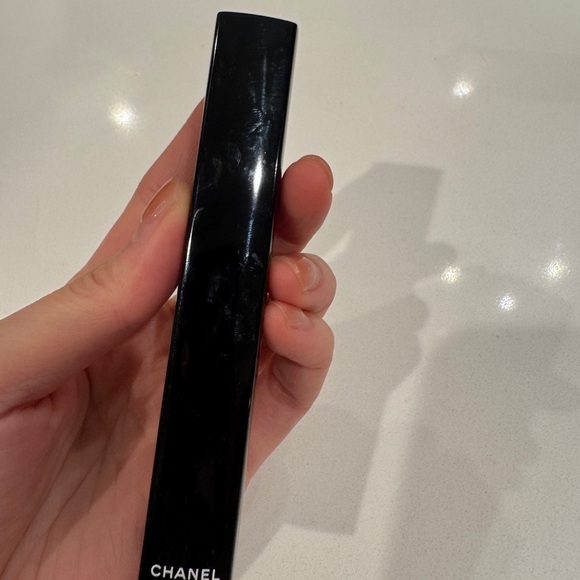 Chanel Allure Mascara - Picture 1 of 6